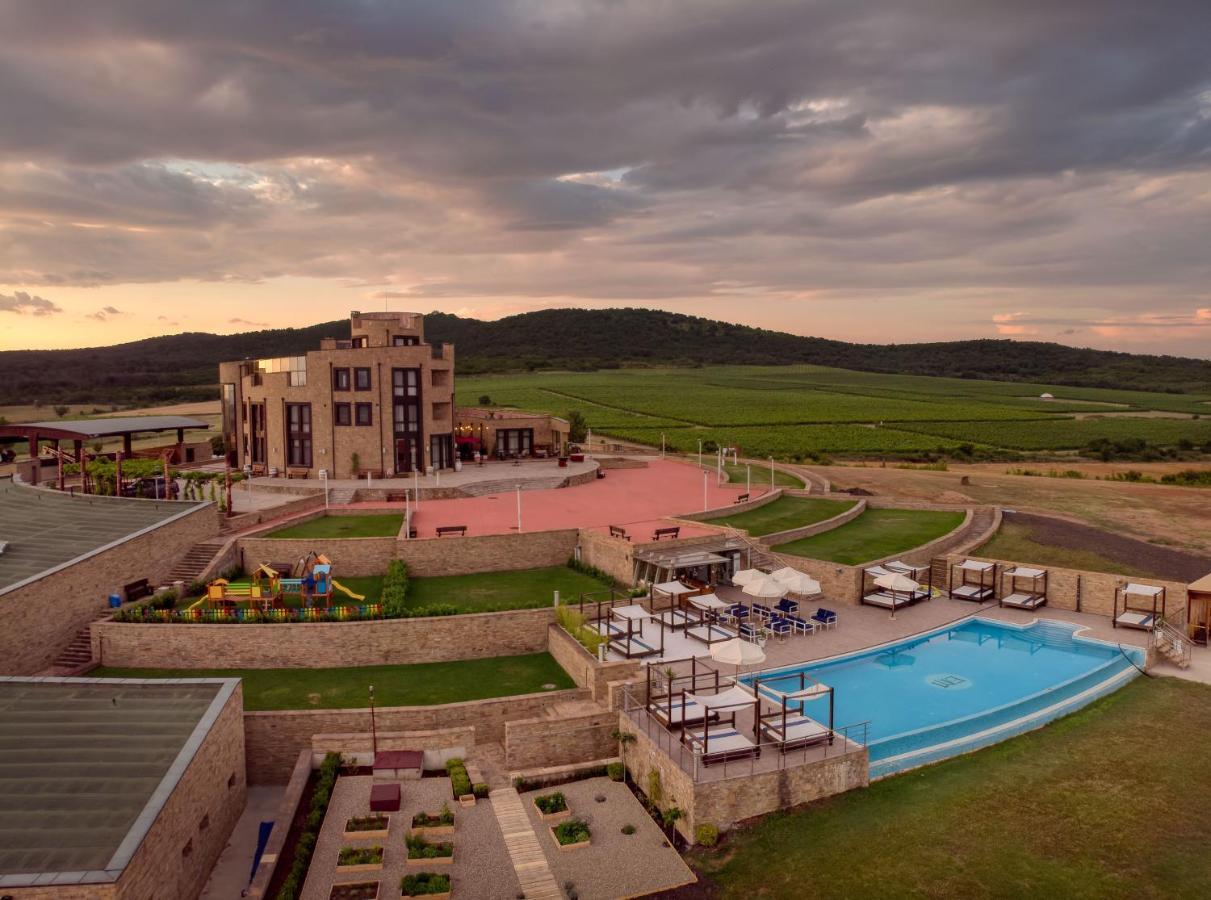 Hotel Soli Invicto Elenovo  Екстер'єр фото